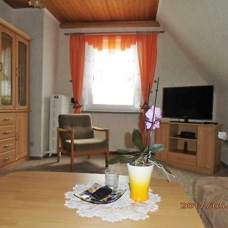 Ferienwohnung Zum Wald Sellin (Rugen) Exterior foto