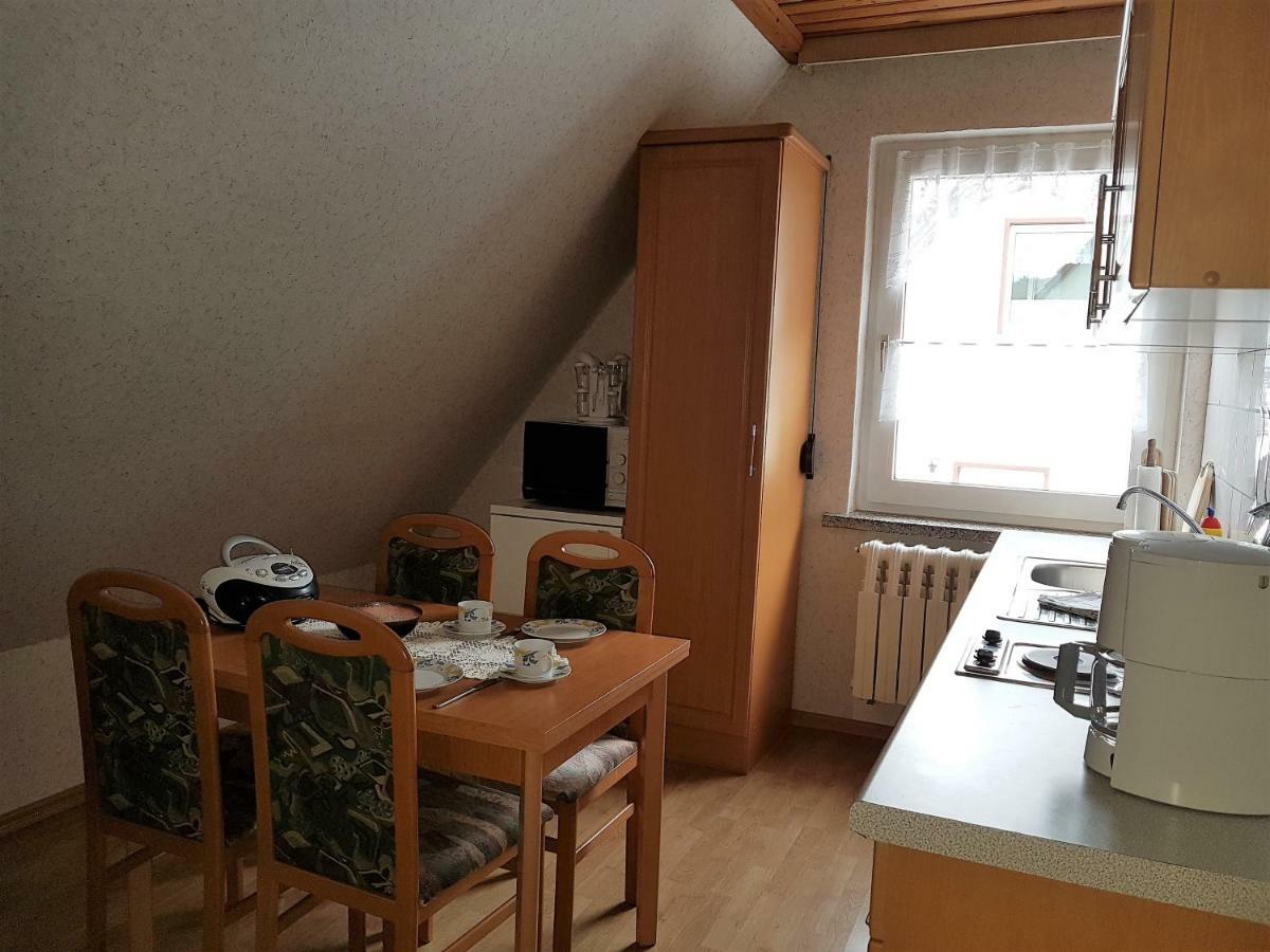 Ferienwohnung Zum Wald Sellin (Rugen) Exterior foto